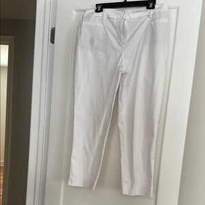 Ladies Talbot White Capri Pants